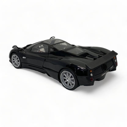 Motor Max Pagani ZONDA F BLACK 1/18|Sold in Dturman.com Dubai UAE.