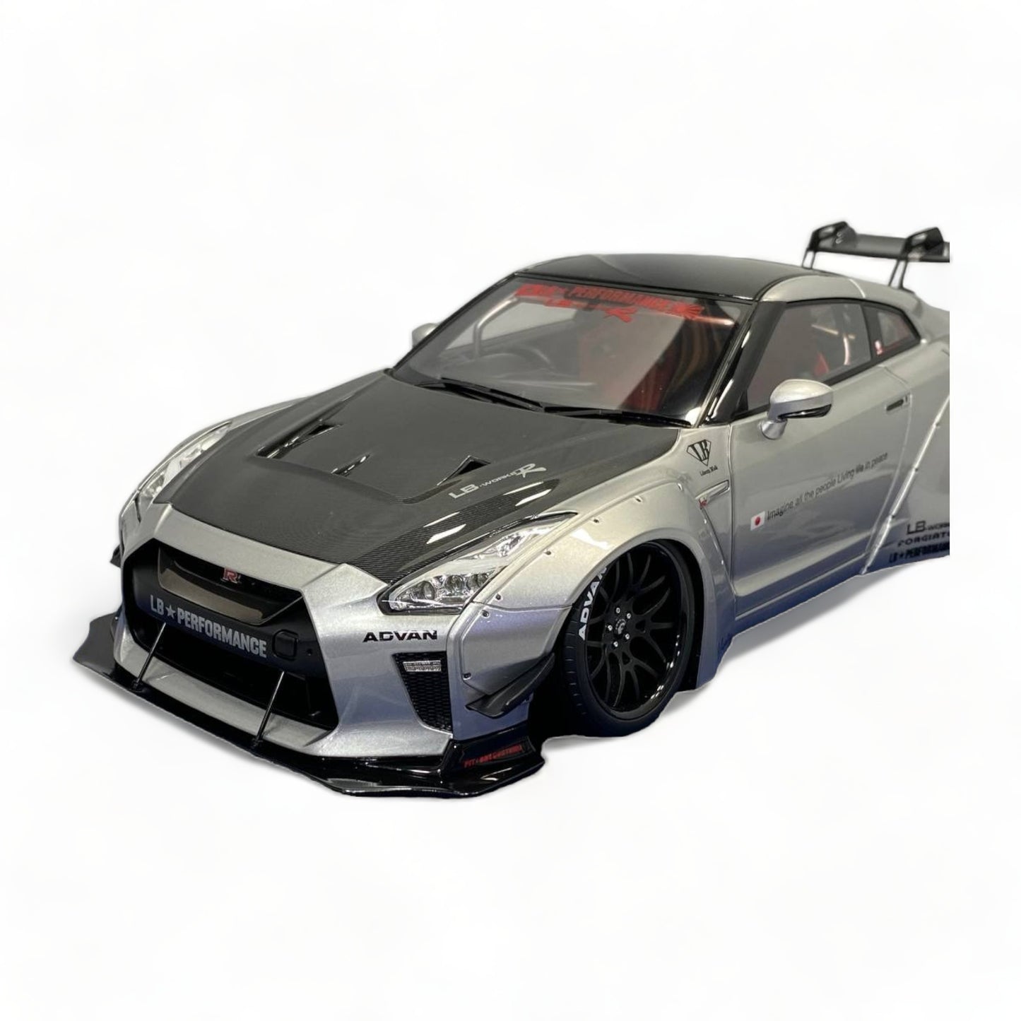 Nissan GT-R R35 LBWK LB*Performance Silver and Carbon by Make Up 1/18:|Sold in Dturman.com Dubai UAE.