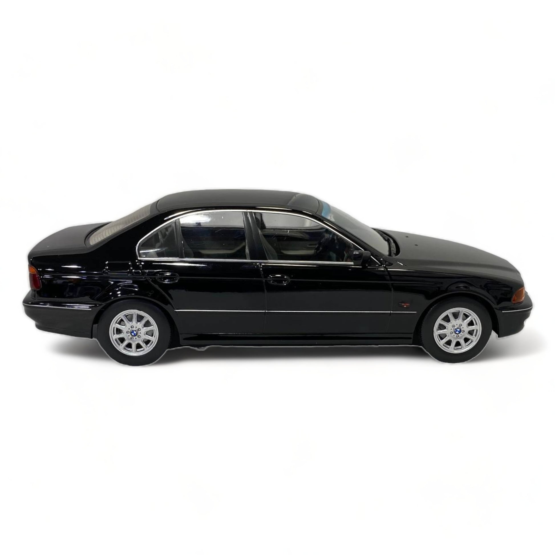 1/18 KK SCALE BMW 528i E39 SEDAN BLACK Model Car|Sold in Dturman.com Dubai UAE.