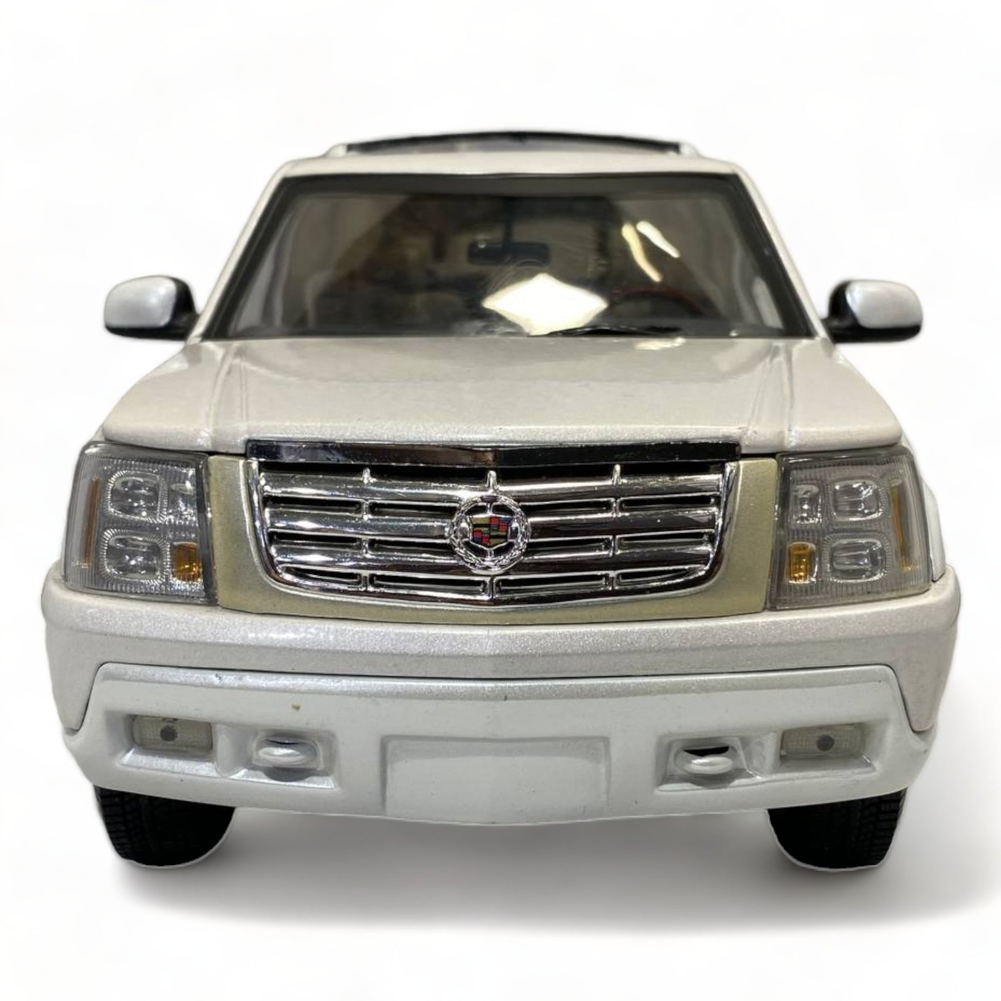 Anso Cadillac Escalade - 1/18 Full Opening Diecast, Elegant White"|Sold in Dturman.com Dubai UAE.