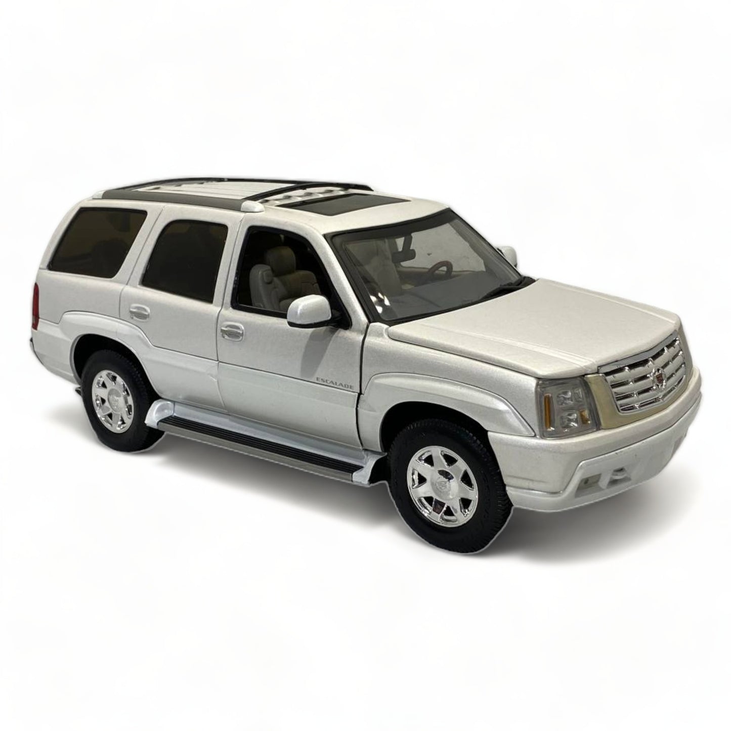 Anso Cadillac Escalade - 1/18 Full Opening Diecast, Elegant White"|Sold in Dturman.com Dubai UAE.