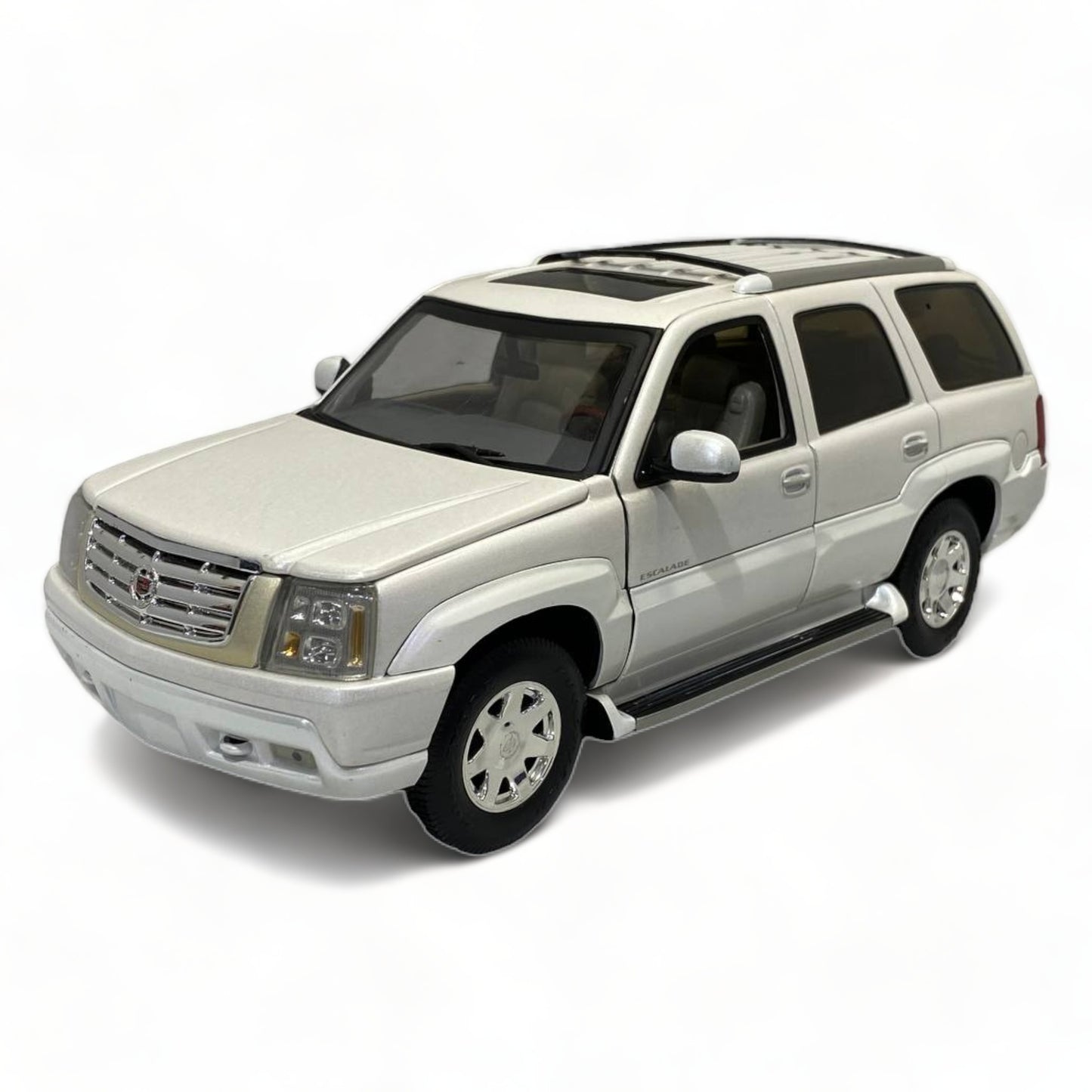 Anso Cadillac Escalade - 1/18 Full Opening Diecast, Elegant White"|Sold in Dturman.com Dubai UAE.