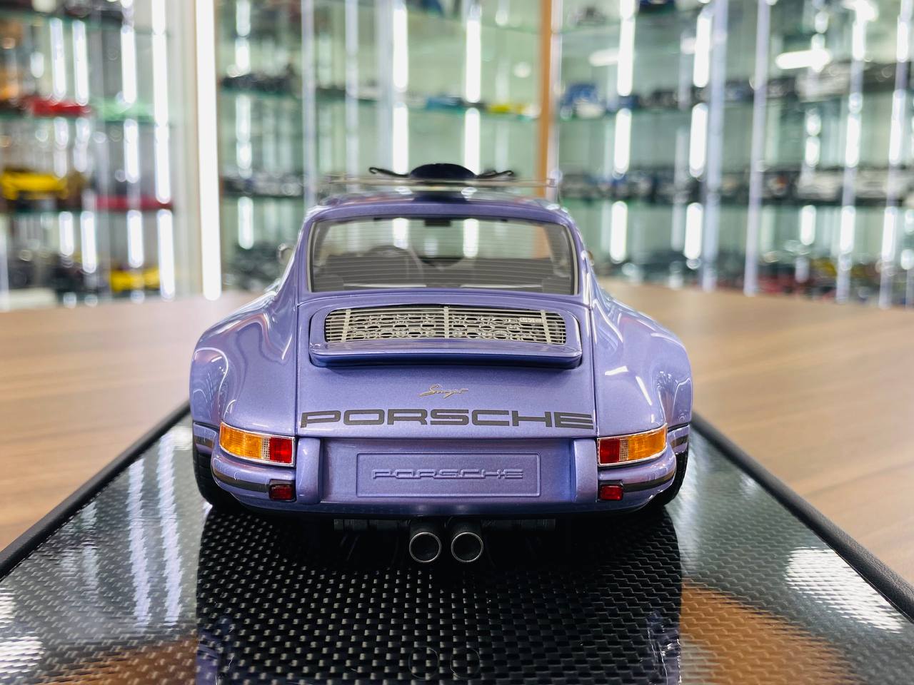 Ivy Model Porsche 911 Singer – 1/18 Resin Model, Lavender Metallic, Limited to 40 Units