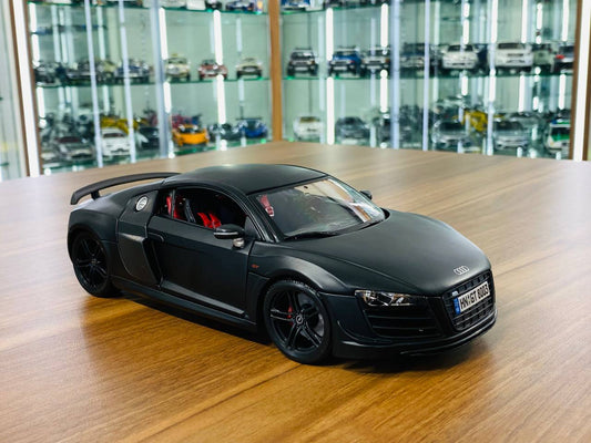 1/18 Diecast Full opening  Maisto AUDI R8 GT in Matt Black