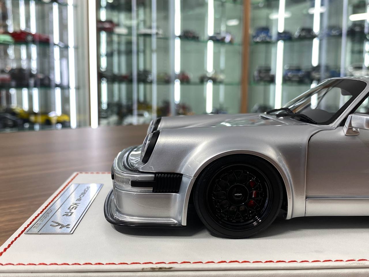 Rare 1/18 Resin Porsche KS-R Silver by Runner – Limited Edition of 30