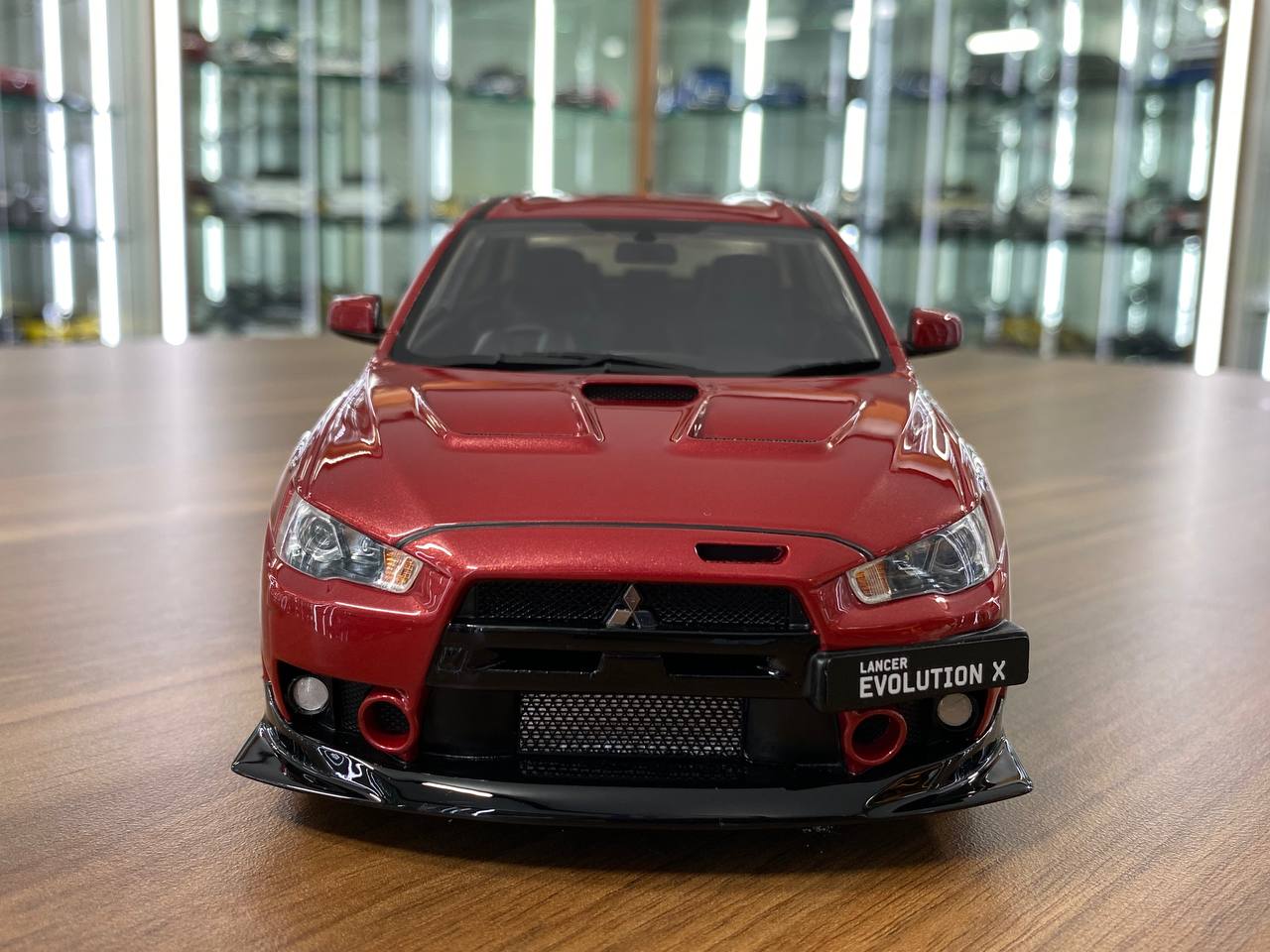 1:18 Resin Model  - Otto Mobile Mitsubishi Lancer Evo X FQ 400 (Red)