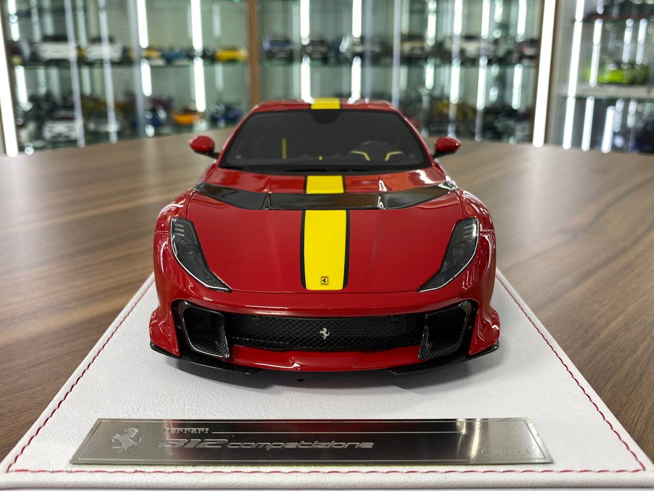 1:18 Resin Model - GL Models Ferrari 812 Competizione (Red)