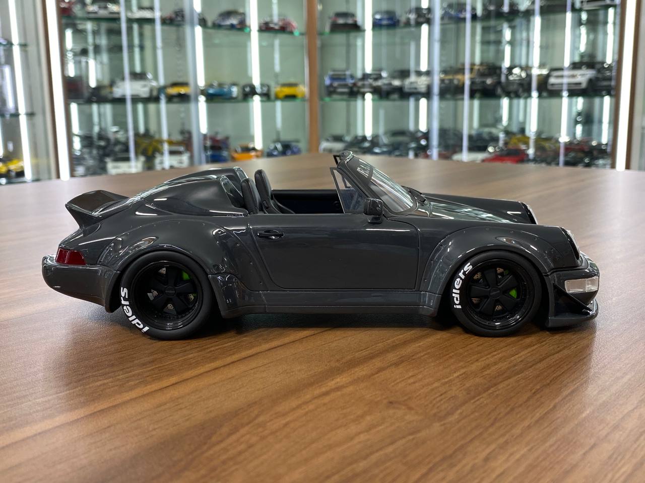 1:18 Resin Model - Porsche Speedster RWB by GT Spirit