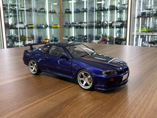 Diecast Nissan GT-R R34 Skyline Dark Blue 1/18 1999 by Solido Model Car