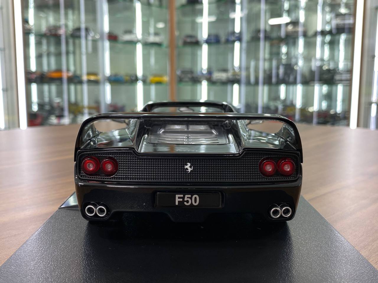 1:18 Diecast – KK Scale Ferrari F50 Hardtop in Black