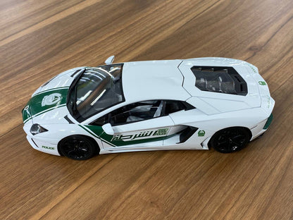 1:18 Diecast  – Welly Lamborghini Aventador Coupe Custom Dubai Police Edition – White