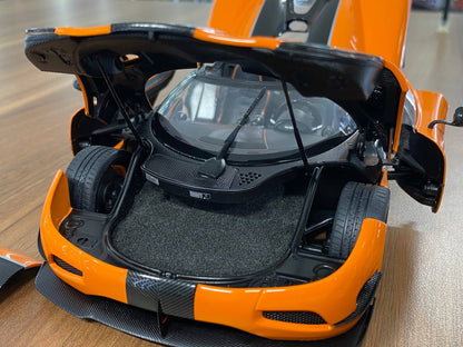 1:18 Diecast Metal Full Opening – AUTOart Koenigsegg Agera RS – Cone Orange / Black Accents