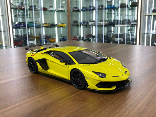 1:18 Diecast Metal AUTOart Lamborghini Aventador SVJ – Giallo Tenerife / Pearl Yellow