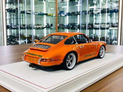 Ivy Model Porsche 911 Singer – 1/18 Resin Model, Signal Orange, Limited 44/50