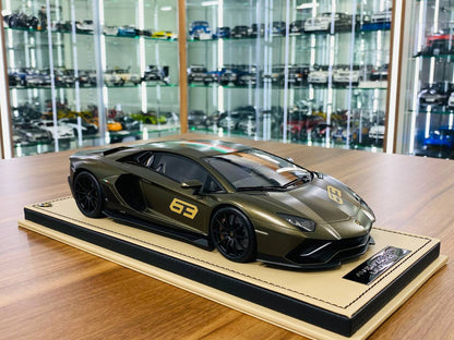 1/18 Resin Lamborghini Aventador Navy Green by MR