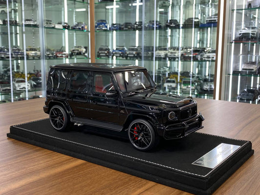 1/18 Resin Model - Mercedes-Benz AMG G63 with Removable Grill (Black/Red Interior)