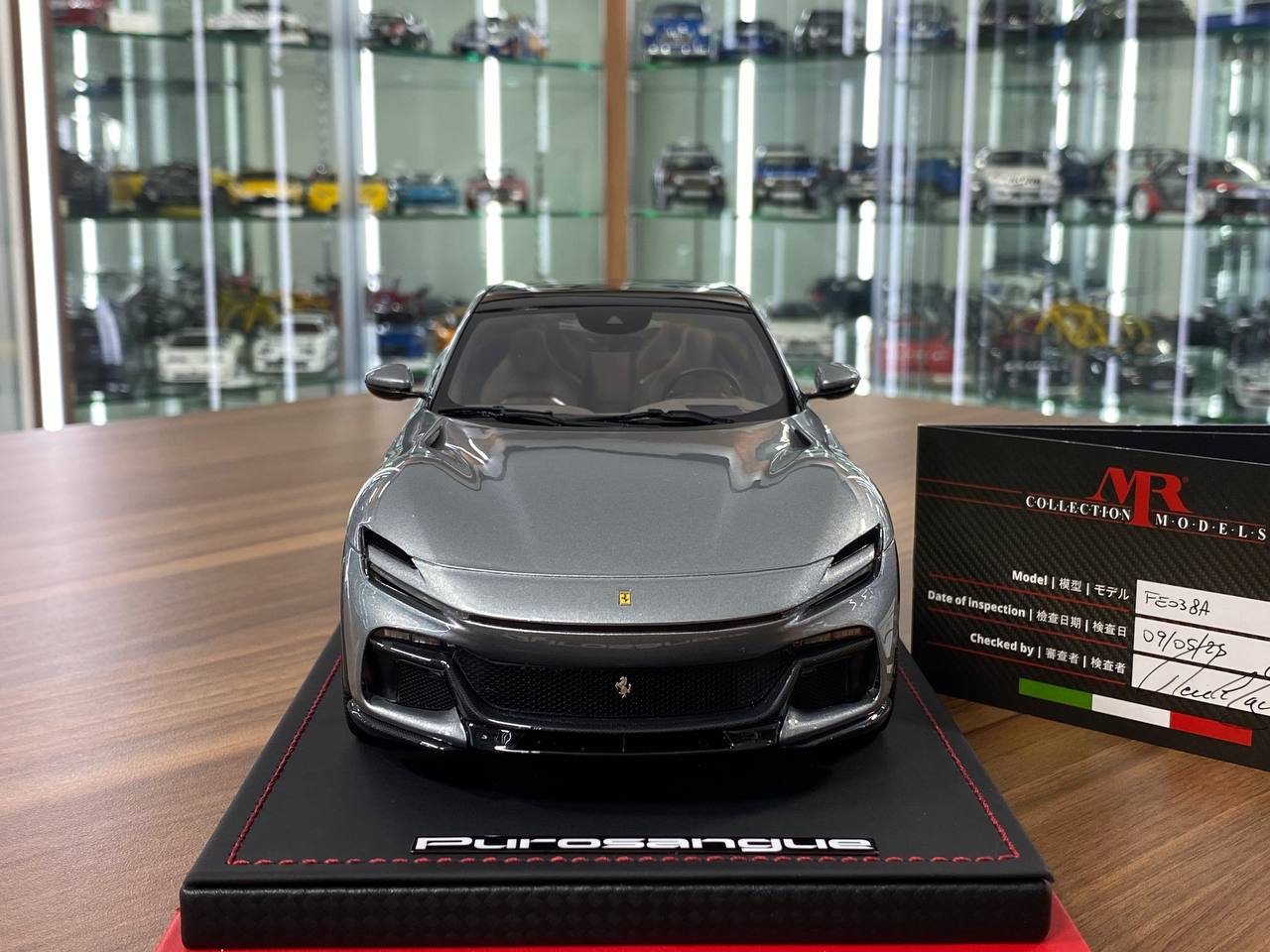 1/18 Resin Model - Ferrari Purosangue Grigio Titanio by MR Collection