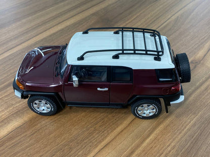 1/18 Diecast Toyota FJ Cruiser Brown by AUTOart Scale Model Car