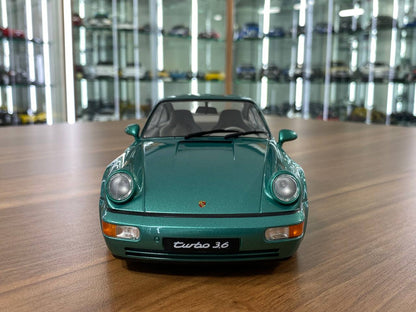 1/18 Diecast Porsche 911 Turbo 964 Green by Solido Model Car