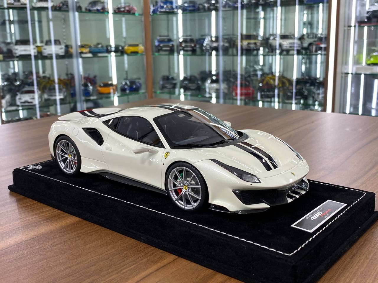 1:18 Resin Model  - MR Collection Models Ferrari 488 Pista (White/Black Stripes)