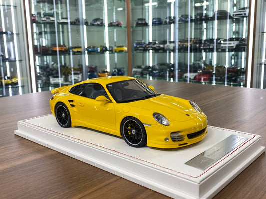 1:18 Resin Porsche 911 Turbo S (997.2) Yellow Exterior with Black Interior Ivy Model