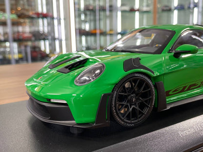 1:18 Diecast Model - Porsche 911 GT3 RS 2023 by Minichamps (Green with Black Wheels)