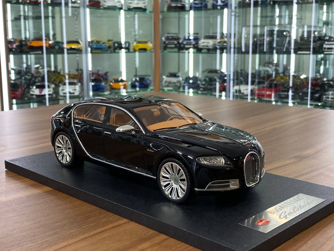 1:18 Resin Model – TRL Models Bugatti 16C Galibier in Black