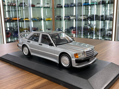 1:18 Diecast – Minichamps Mercedes-Benz 190E 2.5-16 EVO I (1989)