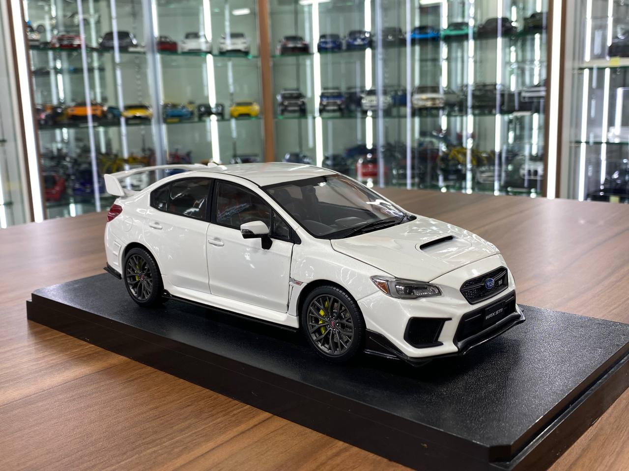 1/18 diecast Sun Star Models Subaru WRX STI 2018 Customized Version