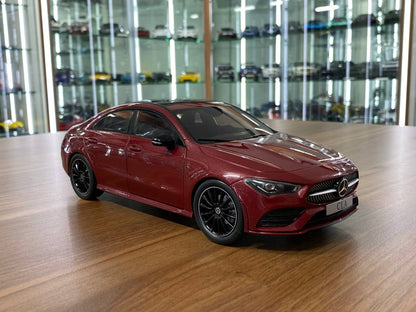 1/18 Diecast Solido Mercedes Benz CLA C118 Coupe AMG Line 2019 Rouge Patagonie maroon