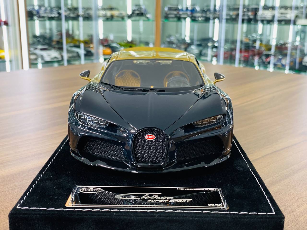 H&H Bugatti Chiron Super Sport 300+ - 1/18 Resin Model, Golden Era, Limited to 30 Pieces