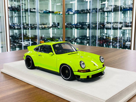 1/18 Resin Porsche 911 Singer DLS Green Limited 30 Pcs by Make Up