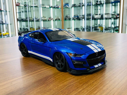 1/18 Diecast Full opening  Maisto Ford Mustang Shelby GT500 2020 in Blue