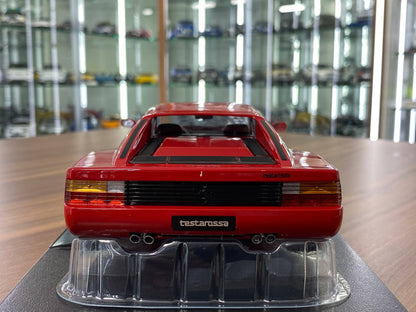 1/18 Resin Ferrari Testarossa 1984 Red by KK Models