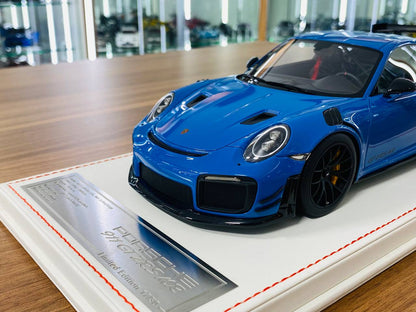 1/18 Resin Model - Dino Porsche 911 GT2 RS MR