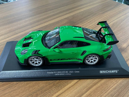 1:18 Diecast Model - Porsche 911 GT3 RS 2023 by Minichamps (Green with Silver Wheels)