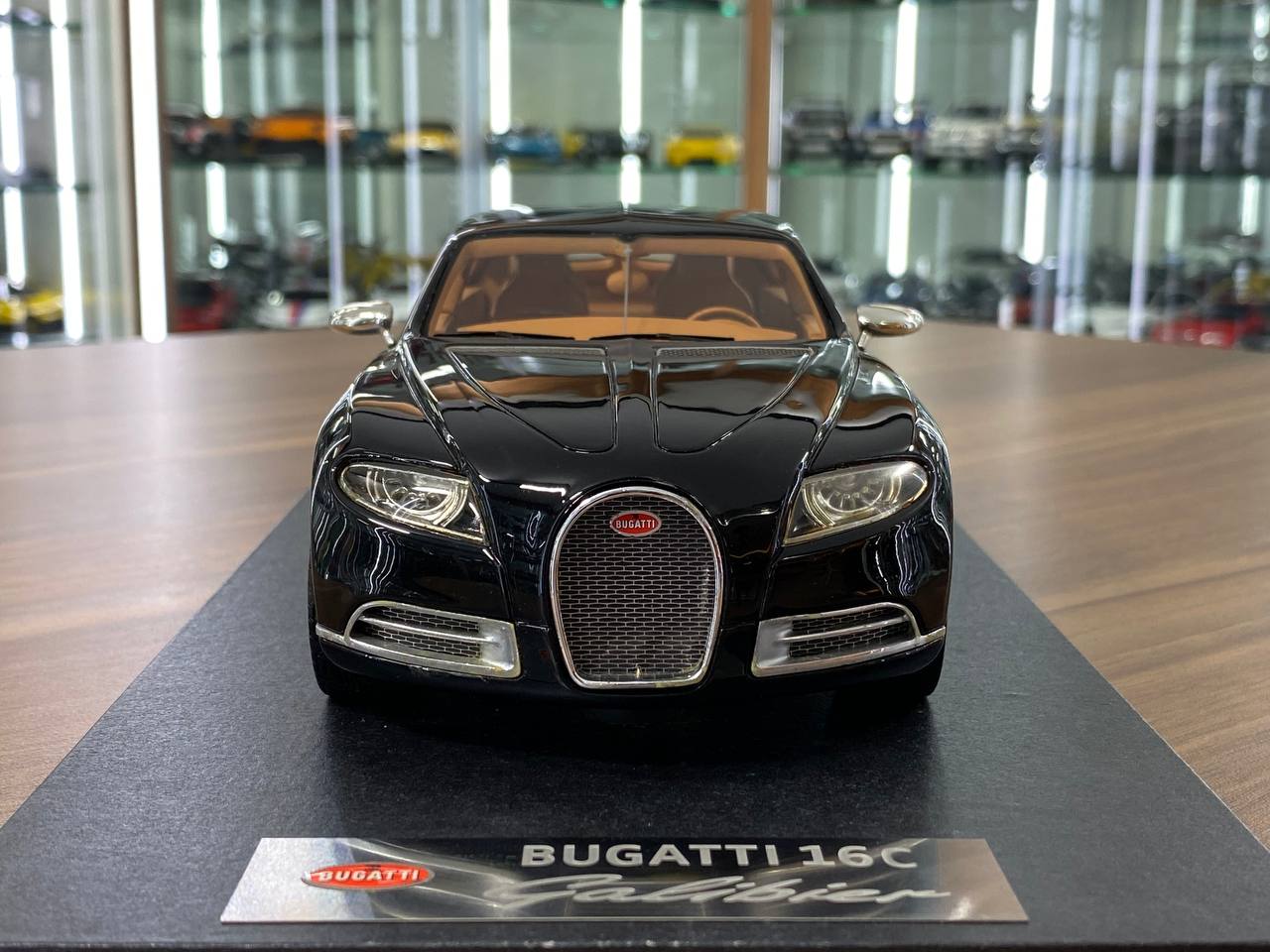 1:18 Resin Model – TRL Models Bugatti 16C Galibier in Black