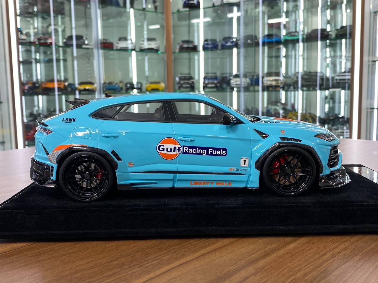 1:18 Resin Model – IVY Model Lamborghini URUS LB WORKS in Gulf Blue