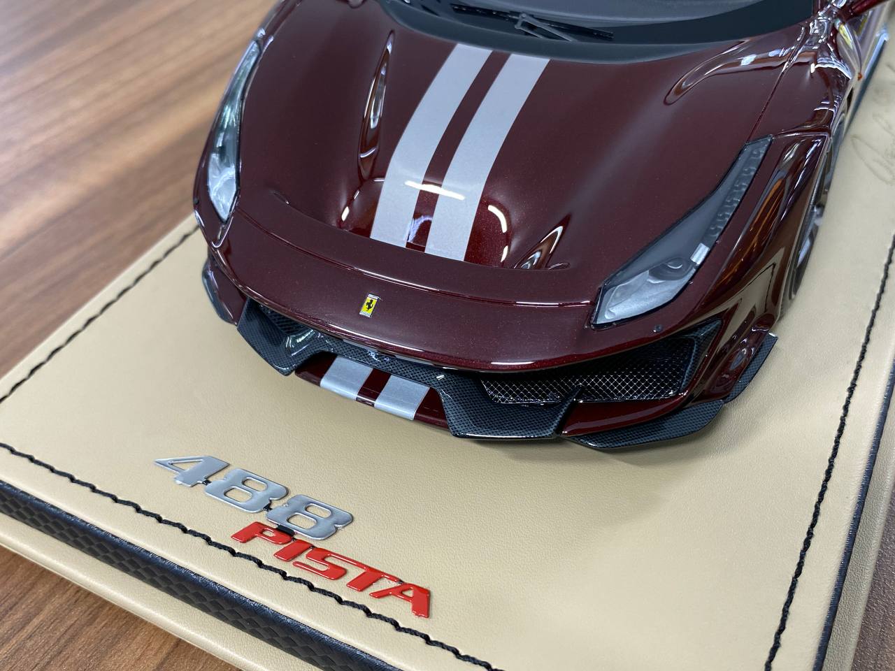 1:18 Resin Model – MR Collection Ferrari 488 Pista Rubino Micalizzato