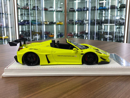 1:18 Resin Model - Davis & Giovanni Ferrari 458 Spider GT LB-Silhouette Works LBWK (Yellow/Black Rim) - Limited Edition 6pcs