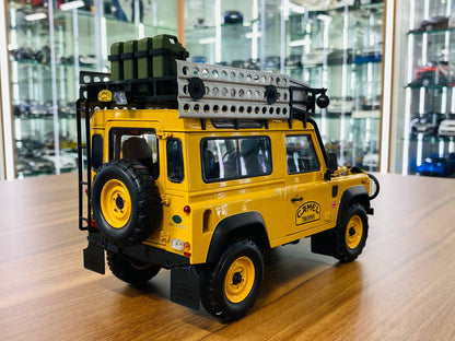 Almost Real Land Rover Defender 90 Camel Trophy Edition – 1/18 Diecast Model, All Opening, Yellow