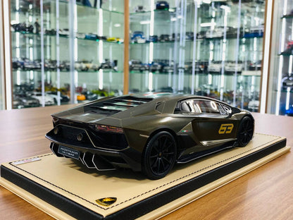 1/18 Resin Lamborghini Aventador Navy Green by MR