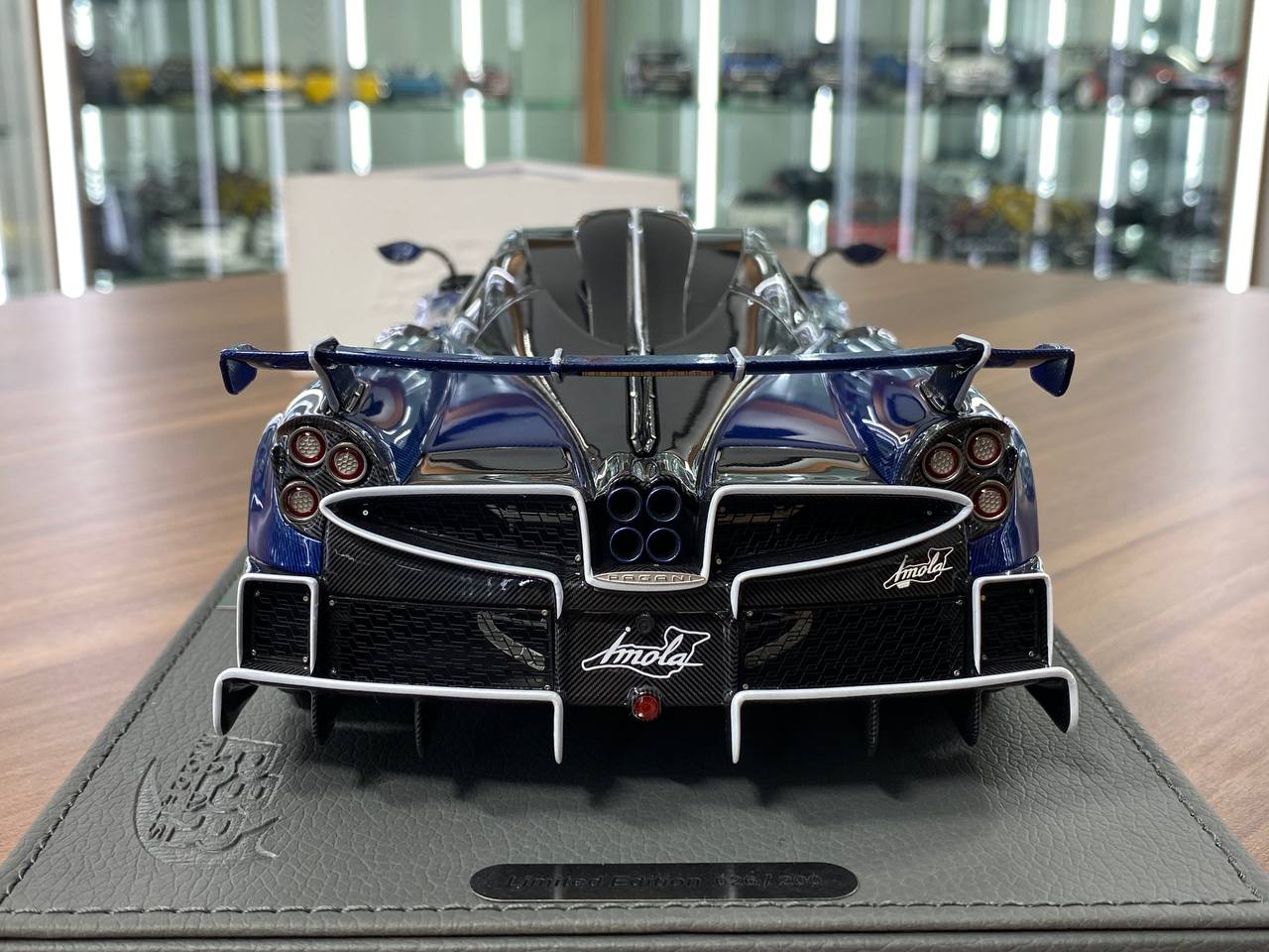 1/18 Resin Model - Pagani Imola Carbon Fiber Blue by BBR Models