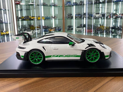 1/18 Resin Spark Models Porsche 911 GT3 RS White & Green Limited Edition