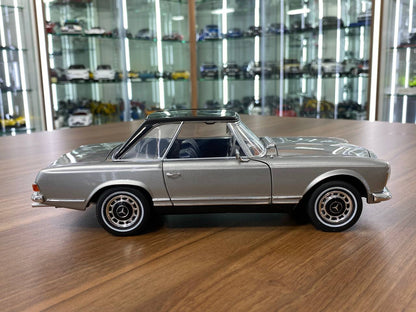 1:18 Diecast  Schuco Mercedes-Benz 280 SL Pagode (W113) 1968-71 (Silver)