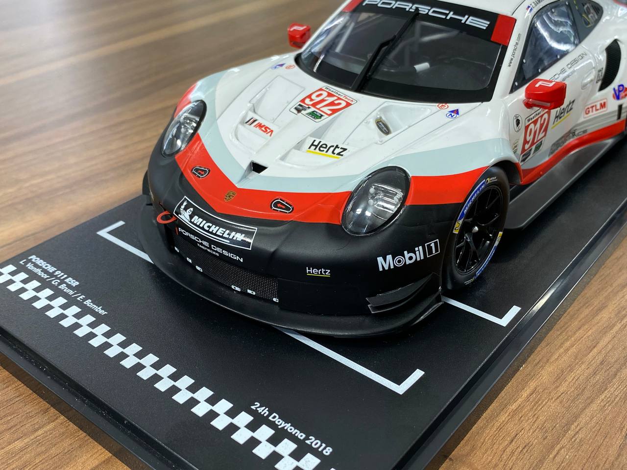 Ixo Models 1/18 Metal Diecast PORSCHE 911 RSR #912 24h Daytona 2018 White