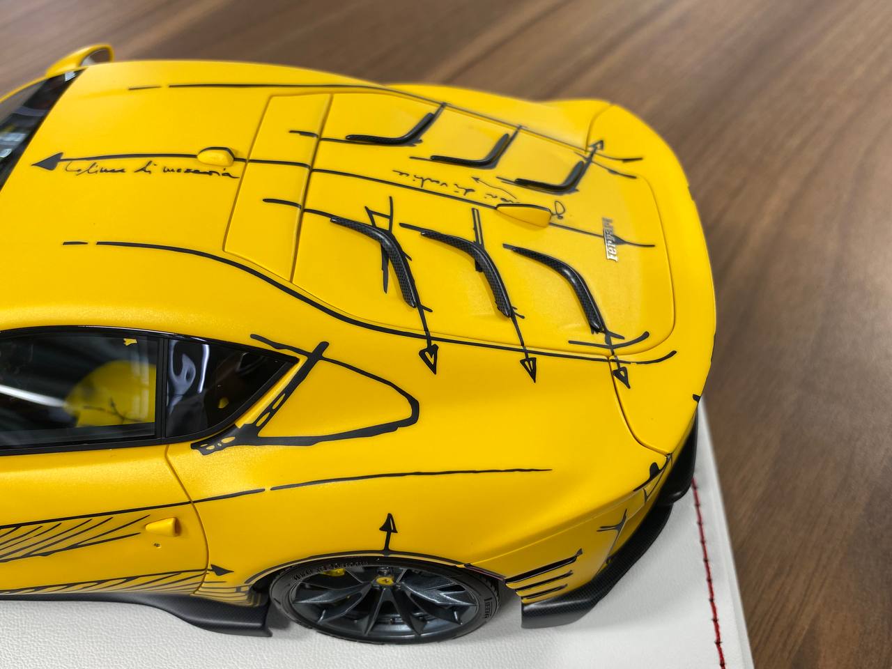 1:18 Resin Model - Ferrari 812 Competizione by Davis & Giovanni (Matt Pearl Yellow / Black Graphic)