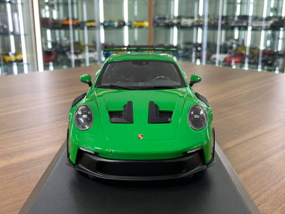 1:18 Diecast Model - Porsche 911 GT3 RS 2023 by Minichamps (Green with Silver Wheels)