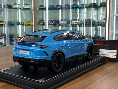 1:18 Resin Model – MR Collection Lamborghini Urus Gulf Blue / Italy Flag (1 of 1)