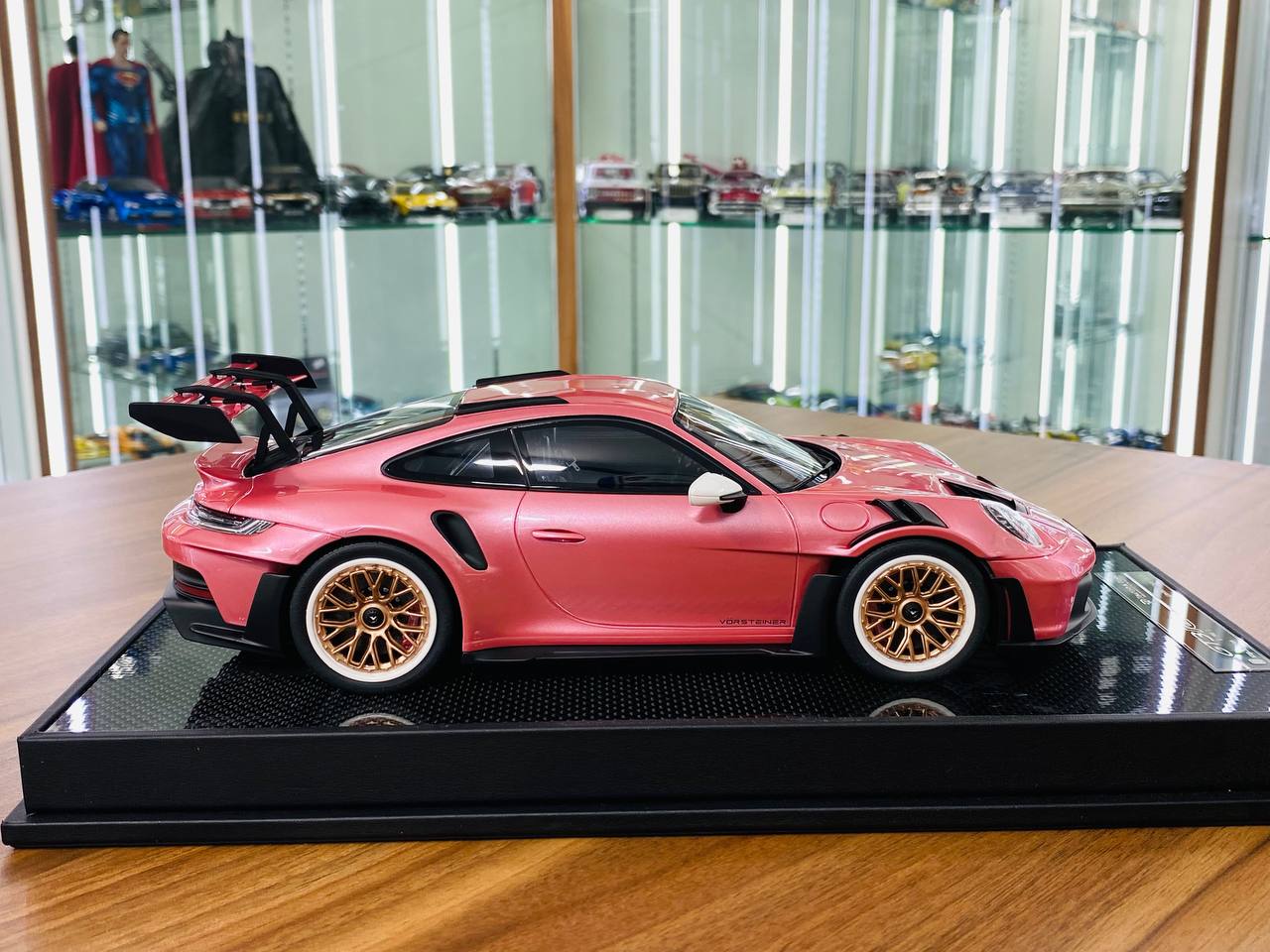 1/18 Resin Model - Timothy & Pierre Porsche 911 GT3 RS Pink Vorsteiner